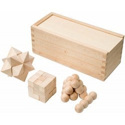 Zestaw trzech układanek 3D z drewna