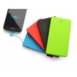 Power bank w gumowej obudowie